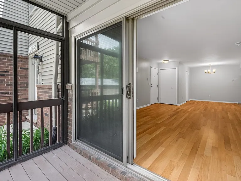 10228 Nancys Blvd — Photo 10