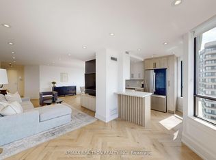 7460 Bathurst St #1111, Vaughan, ON L4J 7K9