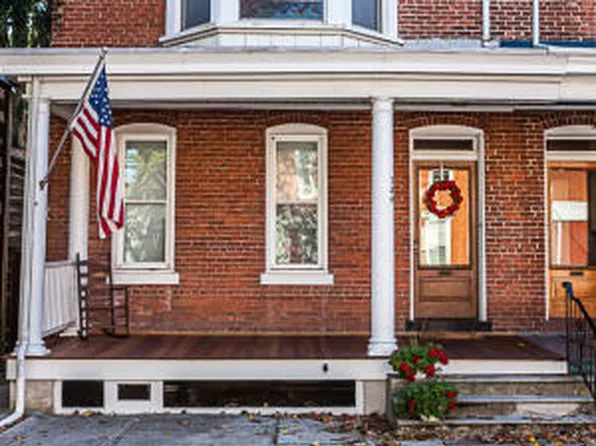 145 W Market St, Marietta, PA 17547