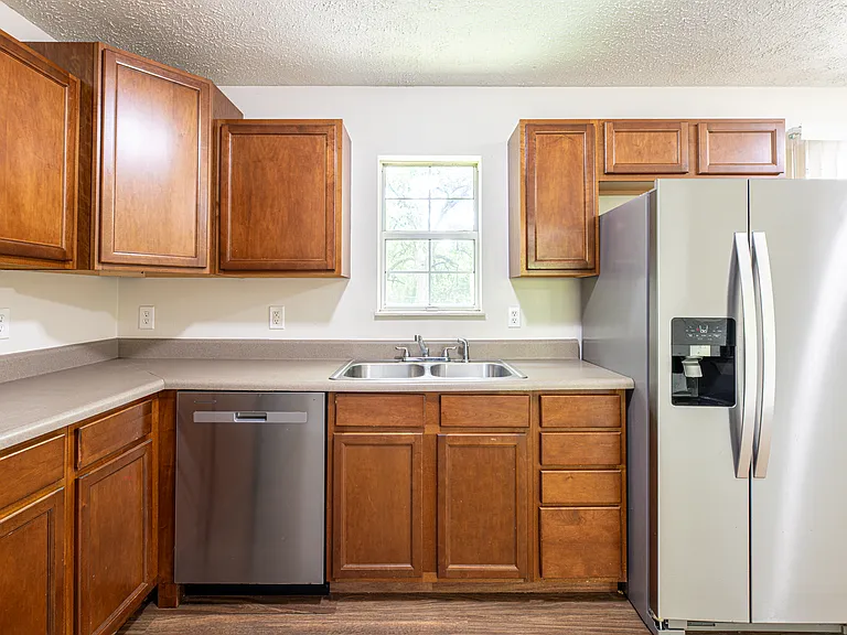320 Beechwood Dr — Photo 11