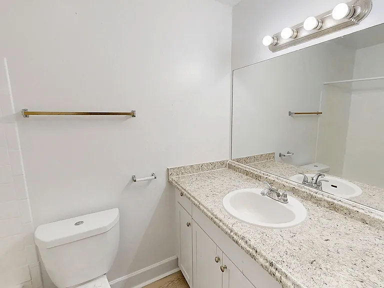 Full Bathroom with Bathtub