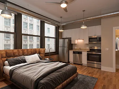 180 W. Adams - Model - 1 Bed