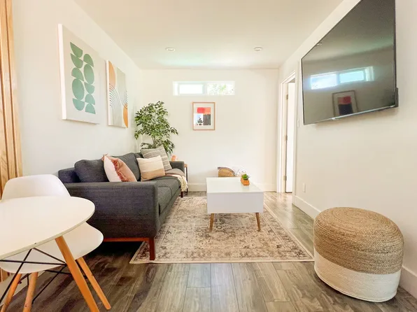 6711 Saint Clair Ave, North Hollywood, CA 91606