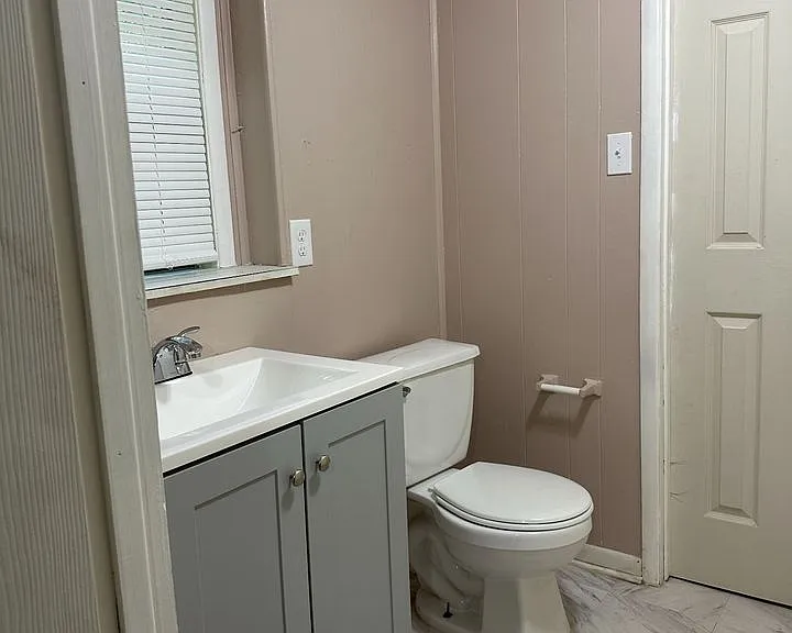 705 S Roosevelt Ave #D — Photo 6