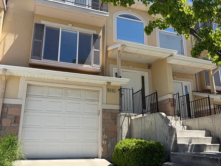 9661 S Villa Springs Cv — Photo 1