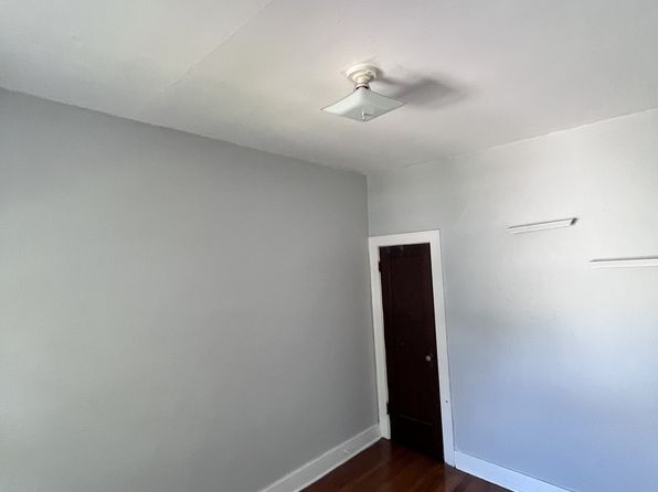 219 Western Ave APT 2