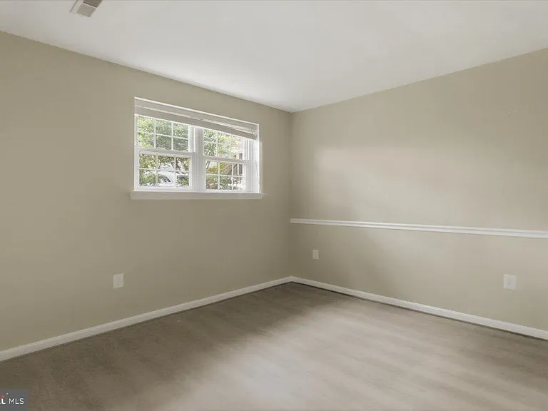 6168 Forest Creek Ct — Photo 27
