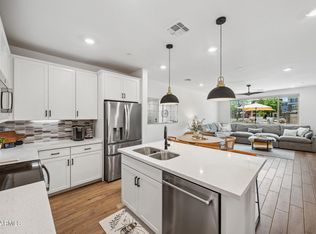 2628 S Voyager Dr UNIT 104, Gilbert, AZ 85295