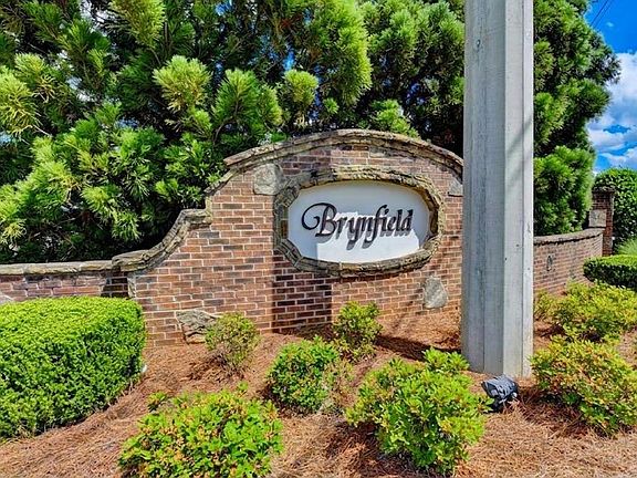 3rd image of 2823 Gower Way