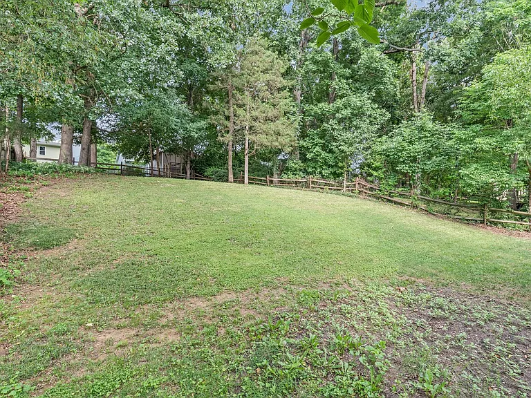9701 Little River Ct — Photo 33