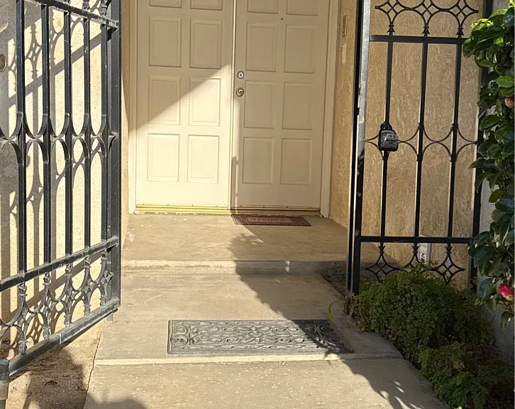 3200 El Encanto Ct #1 — Photo 3