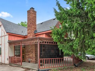 803 E College St #B, Independence, MO 64050