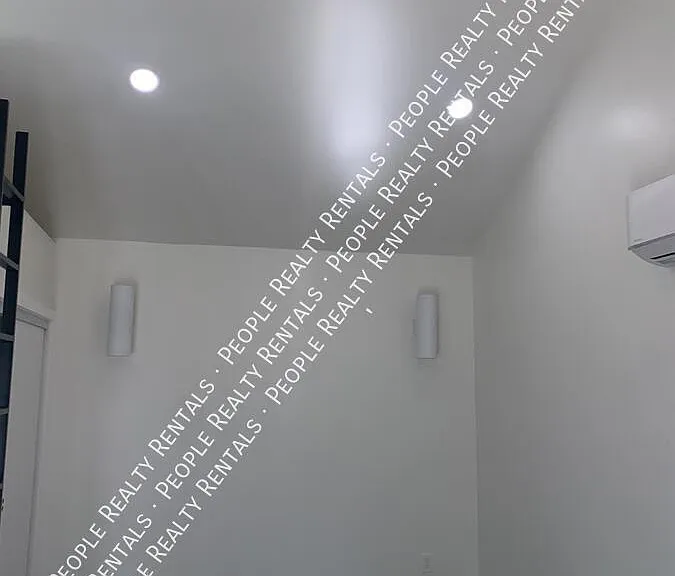 1504 Alta Vista Dr — Photo 5