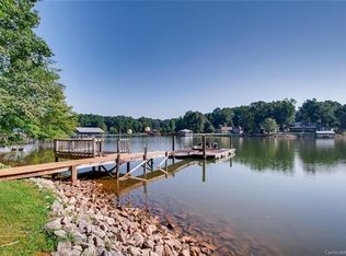 630 Normandy Rd, Mooresville, NC 28117