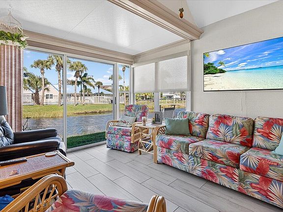 4th image of 1827 Aynsley Way #4
