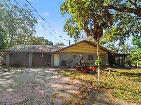 5825 S Bob White Dr, Homosassa, FL 34446