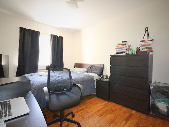 3rd image of 3213 55th St #1