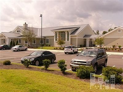 Walden custom home lot. Brunswick Forest Amenities include a Wellness/Fitness center, Garden-Community center, outdoor/indoor pools, tennis courts, dog park, 100+ miles of hiking/biking trails, parks, 18-hole golf course, CFN Golf Clubhouse, river club, s