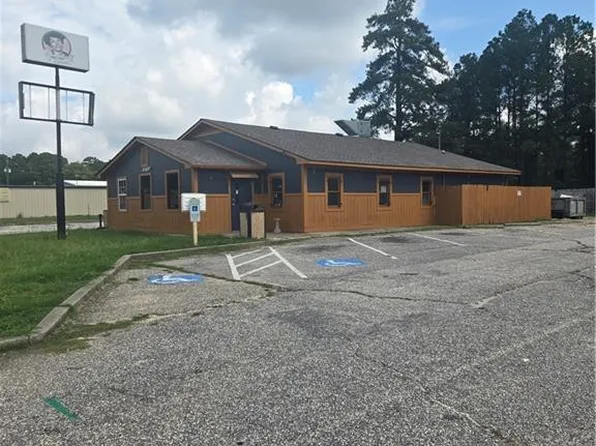 3500 Murchison Rd, Fayetteville, NC 28311