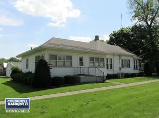 502 E 4th St, Long Point, IL 61333