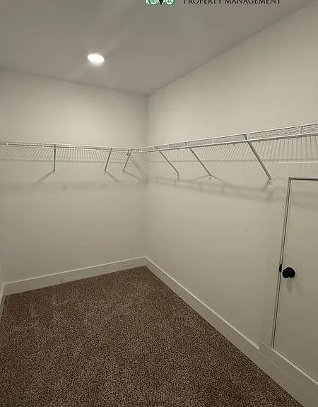 44 Sparkleberry Ln W — Photo 36