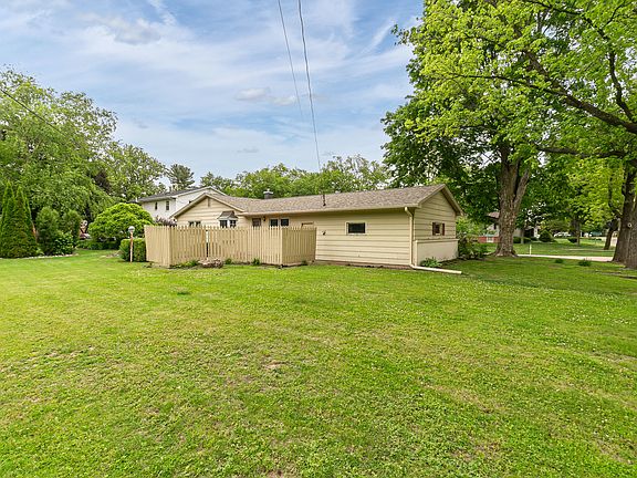 4th image of 3324 34th Avenue Ct