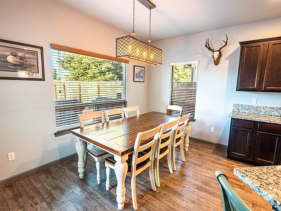 5th image of 3553 Cazadero Way
