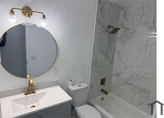 4th image of 2620 NE 7th Ter