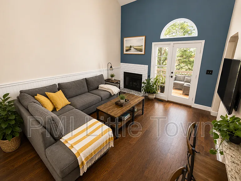 8687 W Plymouth Ave — Photo 8