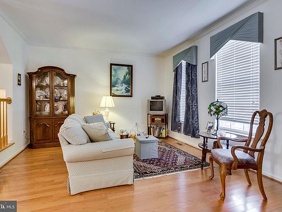 5th image of 6328 Dunman Way