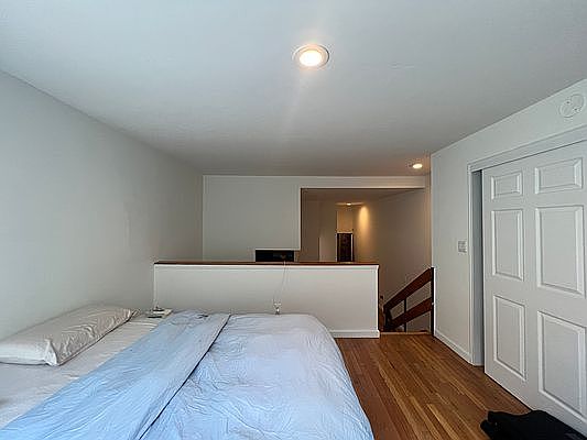 5th image of 10 Jones St APT 3E