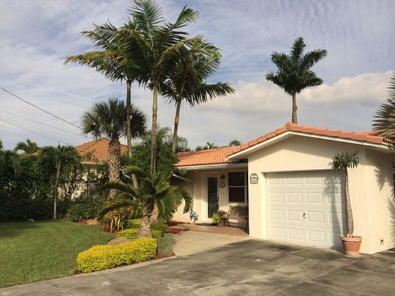 3rd image of 4448 SW 38th Ter