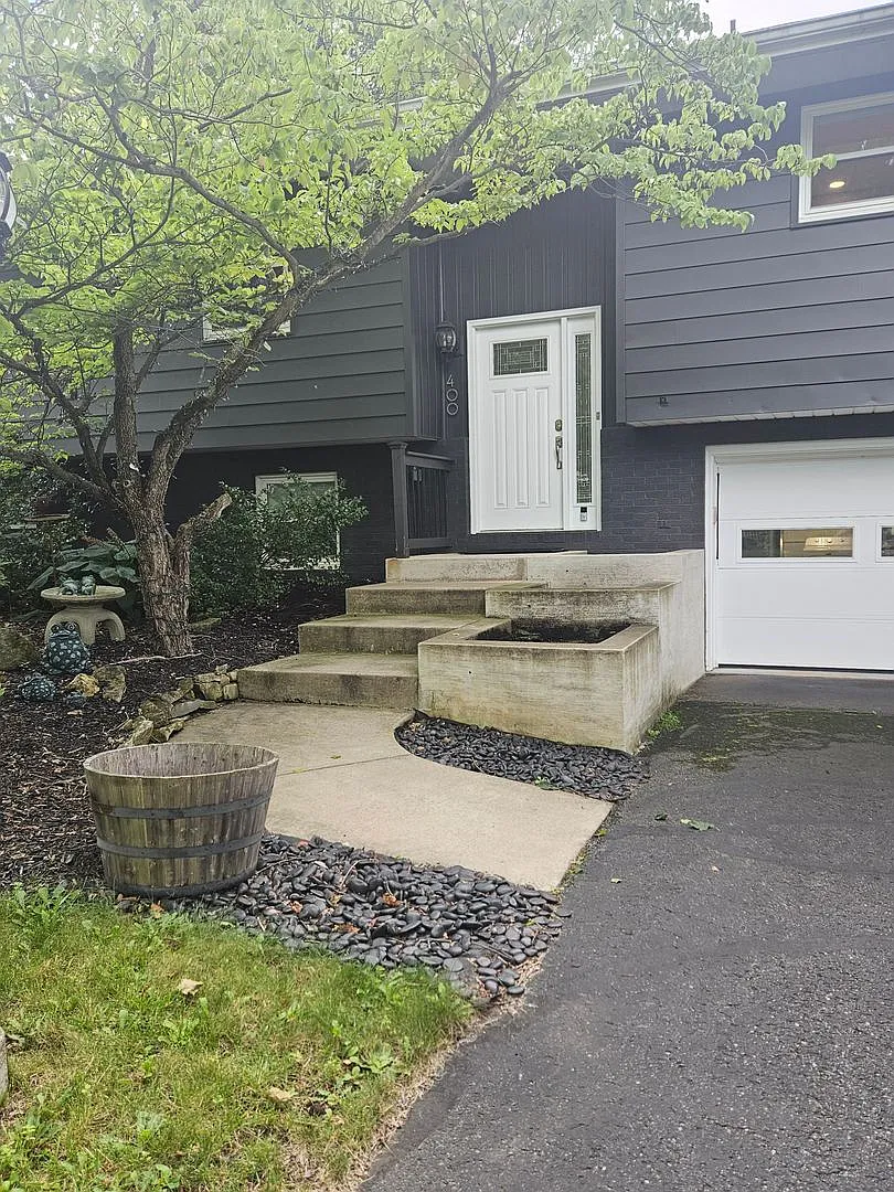 3 Bedroom 2 Bath In Houserville - Available August 11, 2026 — Photo 2