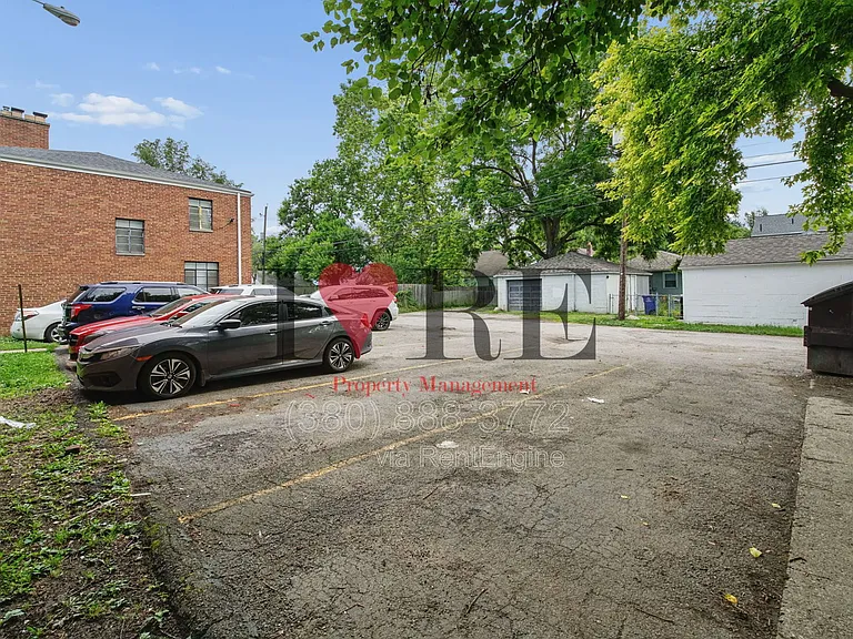 338C South Blvd — Photo 21