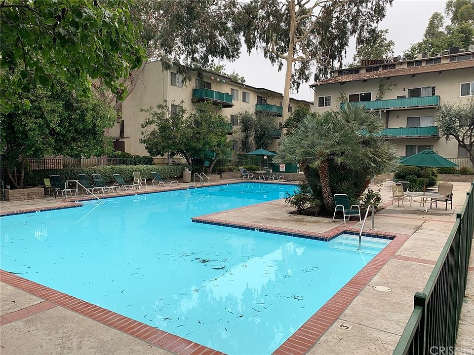 1st image of 5460 White Oak Ave Unit E123