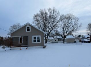 224 Indiana Ave, Louisville, OH 44641