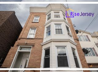 133 Pennsylvania Ave, Newark, NJ 07114