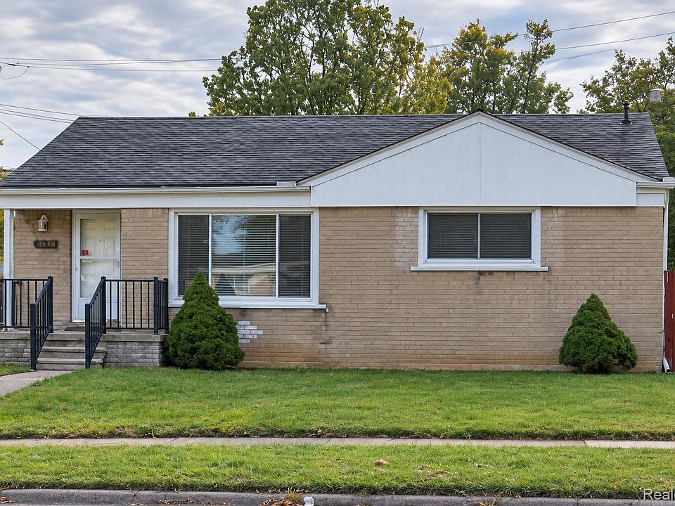 1st image of 1830 Lexington Pkwy