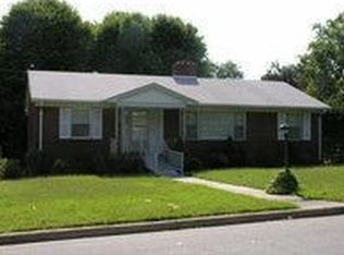 203 Friendly Rd, Burlington, NC 27217