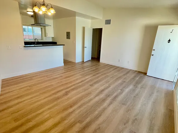 1005 E Doran St #J, Glendale, CA 91206