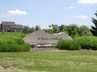 8982 Wilcox Ct, Millbrook, IL 60536