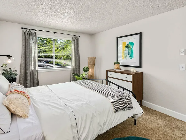 Alaire Apartment Homes — Photo 19