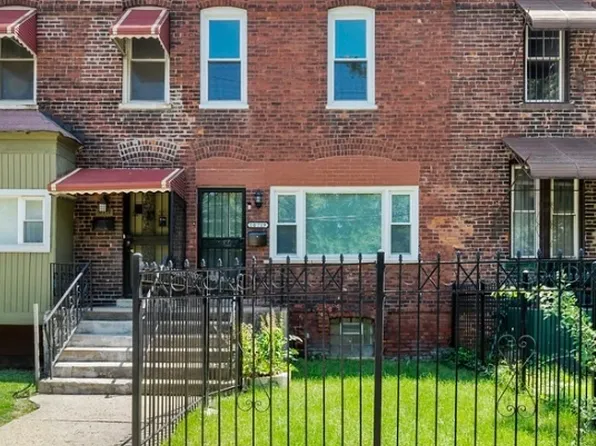 10719 S Cottage Grove Ave, Chicago, IL 60628