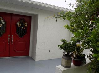 8631 Heather Blvd, Weeki Wachee, FL 34613