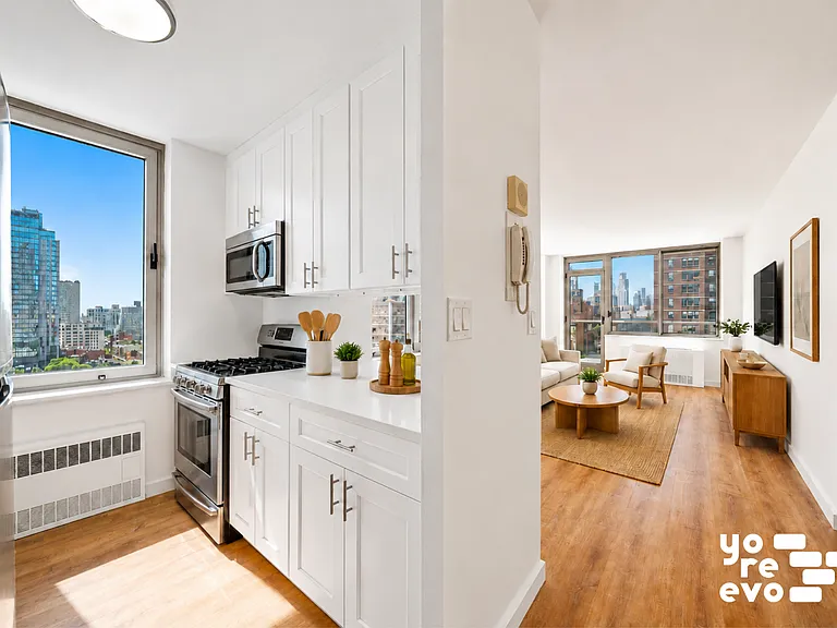 200 E 89th St #12G — Photo 4