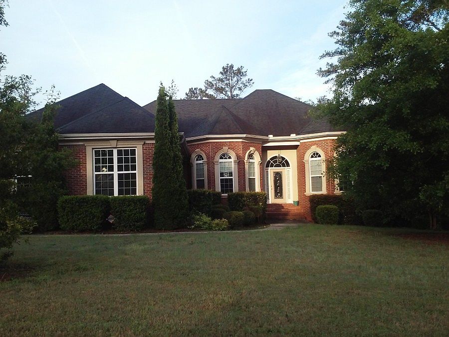 1st image of 2124 Crest Wood Dr