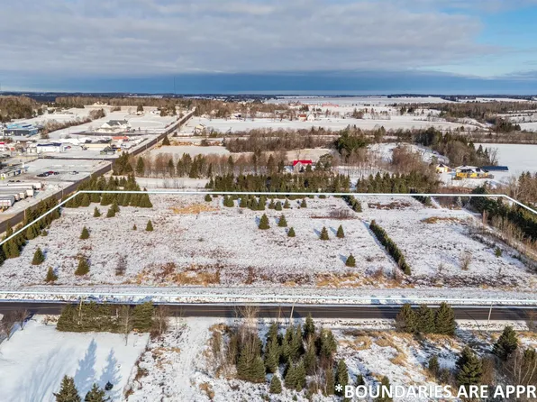 Royalty Junction Rd, Charlottetown, PE C1E 3C8