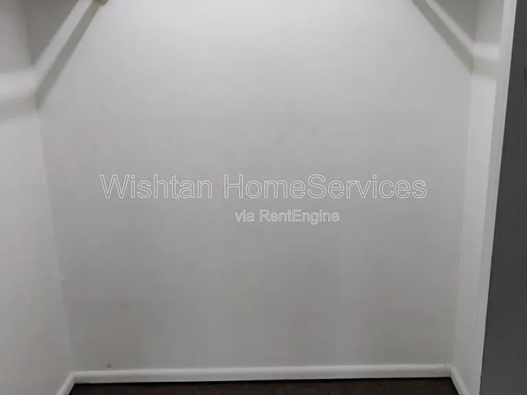 218 Charleston Blvd #5 — Photo 4