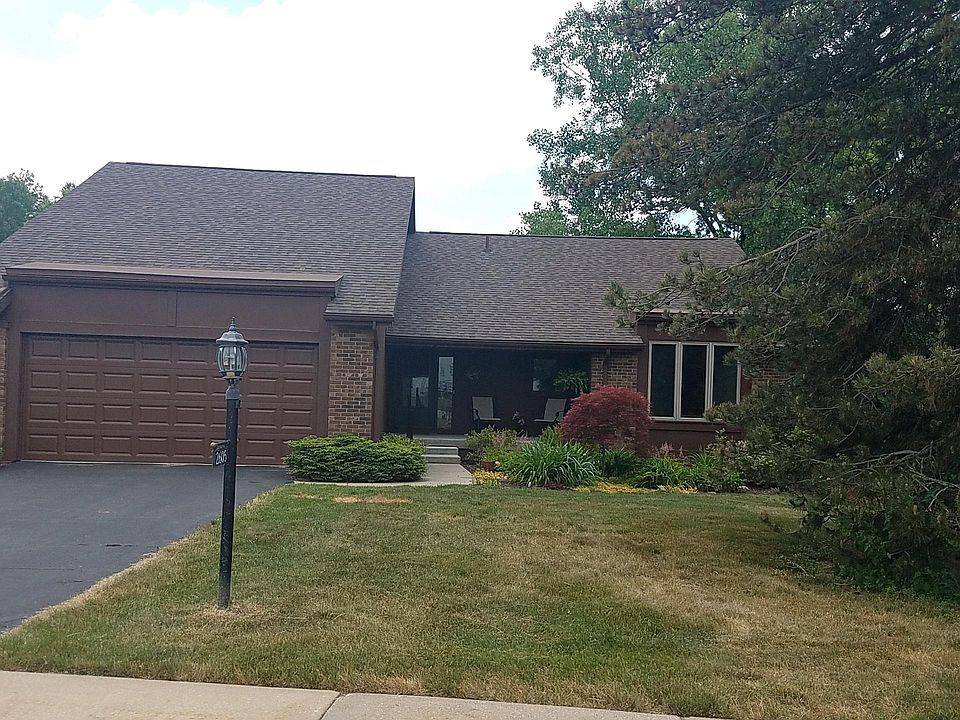 1st image of 2605 Woodhill Dr