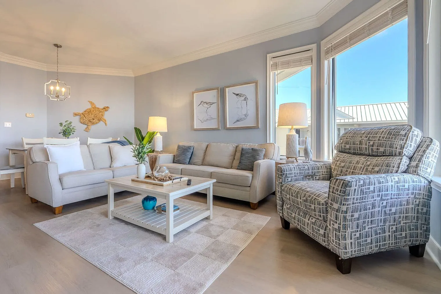 2 bed, 2.0 bath, 1323 sqft, $5,148 — Photo 1